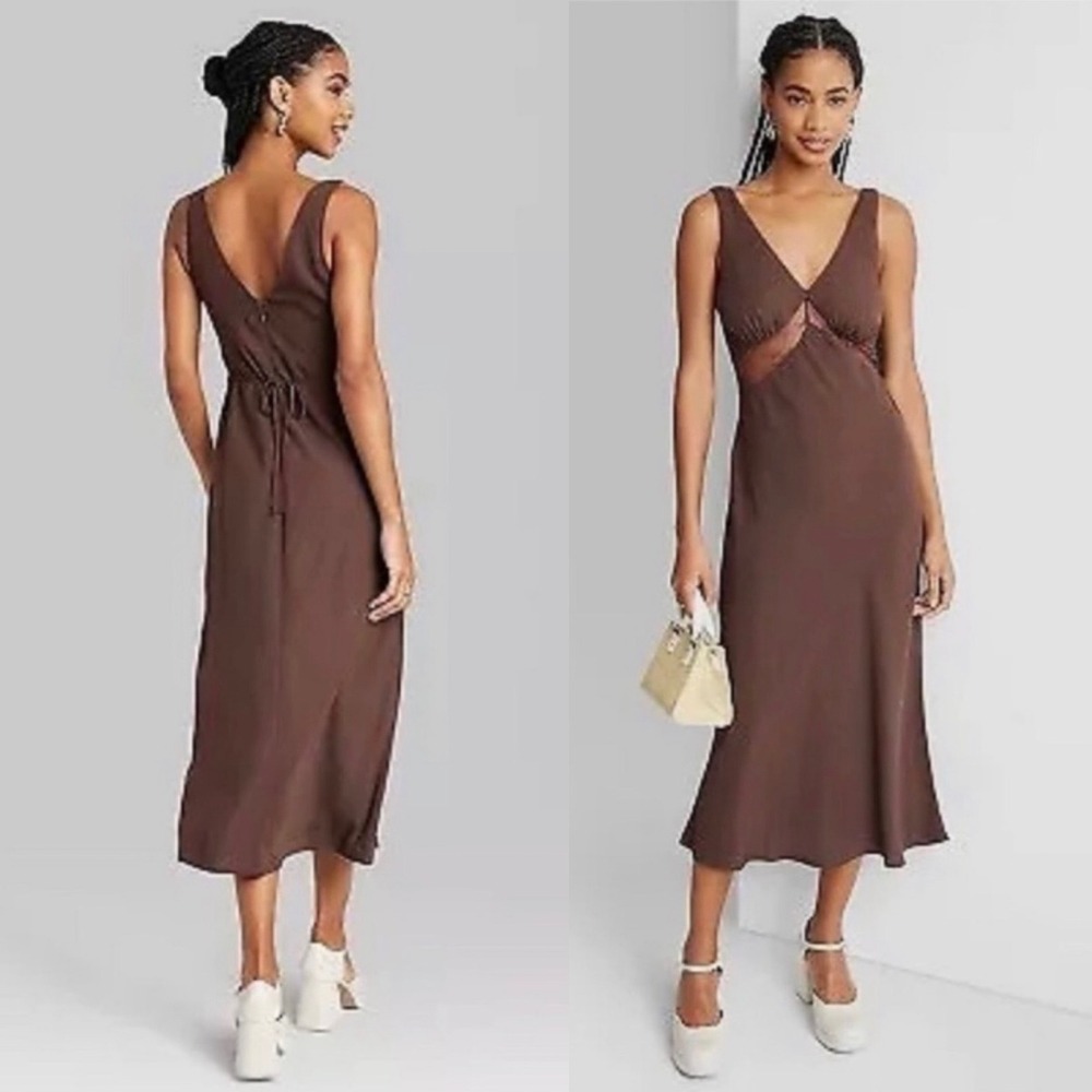 Wild Fableโ Lace Detail Slip Midi Dress in Dark Brown Size Small